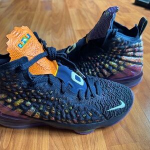 Nike Space Jam LeBron XVII